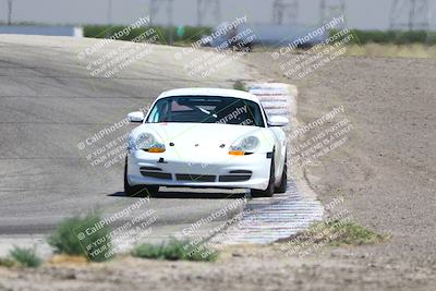 media/Jul-26-2025-Speed Ventures (Sat) [[fe569e6cf0]]/Green Group/Outside Grapevine/